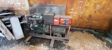 Lister Petter 3 cylinder generator, 2103Hrs, Suspected engine seized