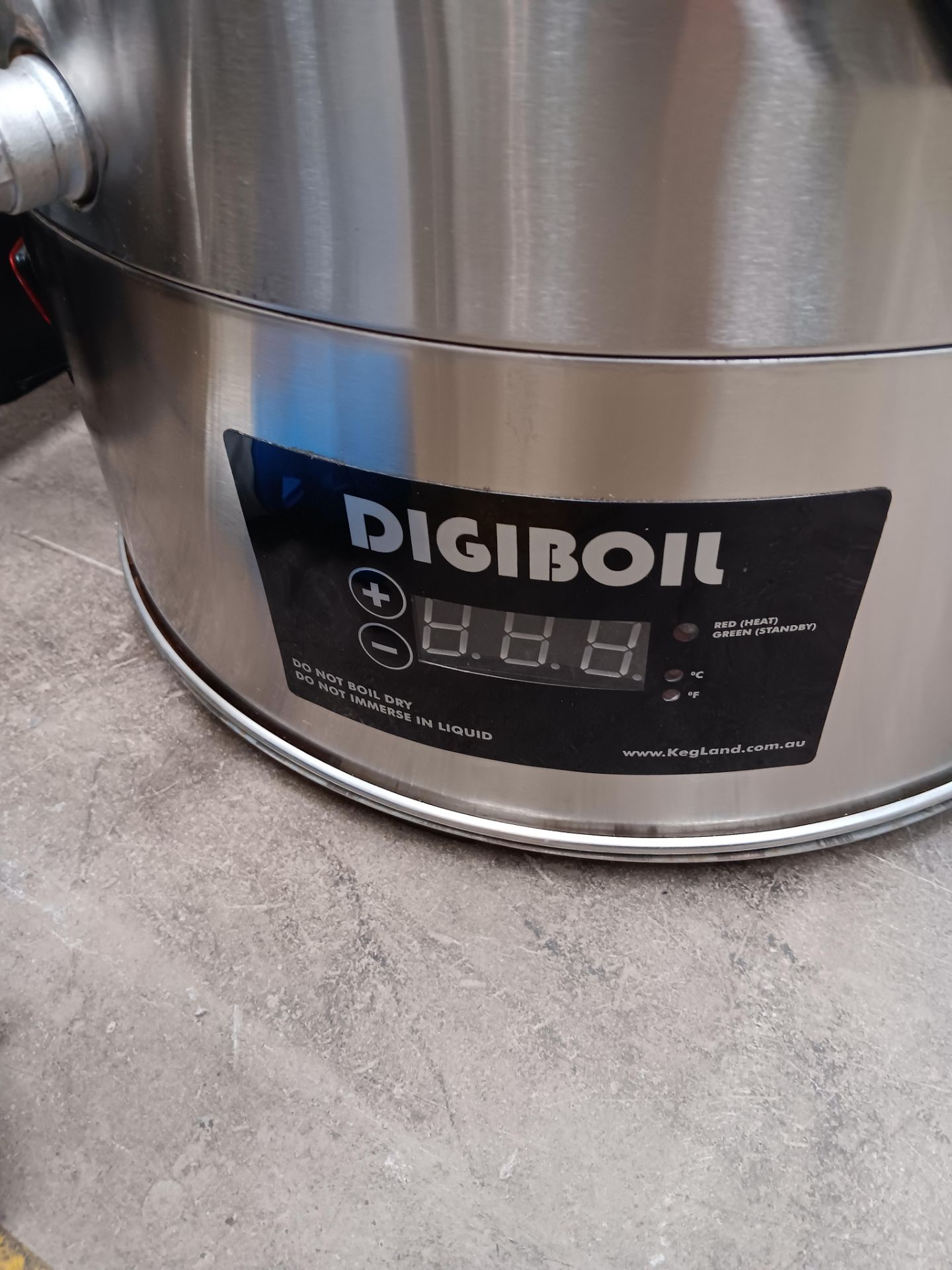 55 Litre Stainless Steel Kegland Digi Boil. Complete with stainless steel lid and bung Air lock - Image 2 of 5