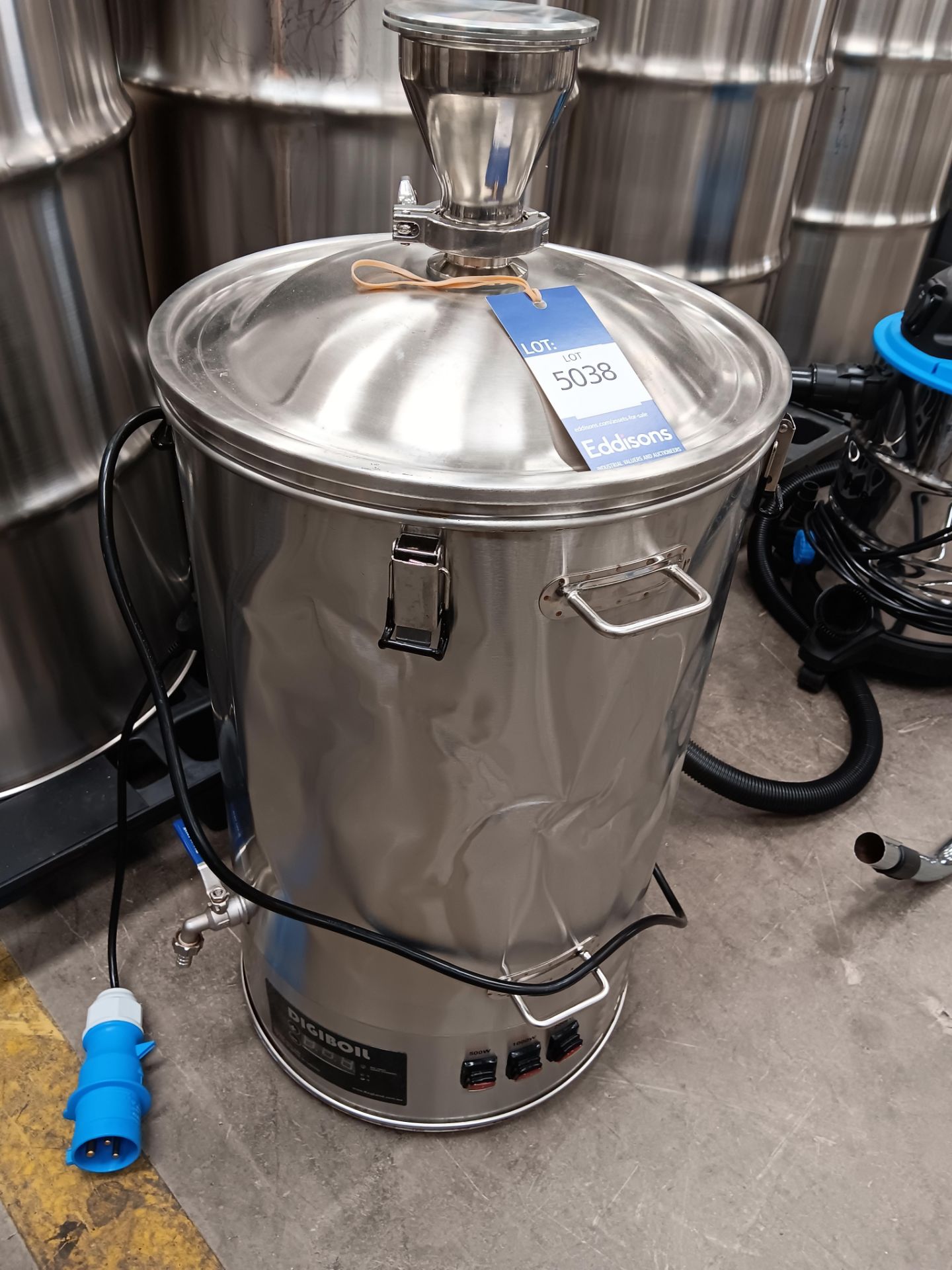 55 Litre Stainless Steel Kegland Digi Boil. Complete with stainless steel lid and bung Air lock - Image 5 of 5