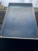 8 x aluminium 18 x 30” baking trays