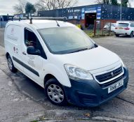 PEUGEOT PARTNER L1 DIESEL 850 1.6 BlueHDi 100 Professional Van. Reg: KN16 JXJ. Date Registered: 29.