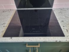 CDA 60cm Hood Connect induction hob - model HN6860FR c/w CDA model CCH60BL Extractor