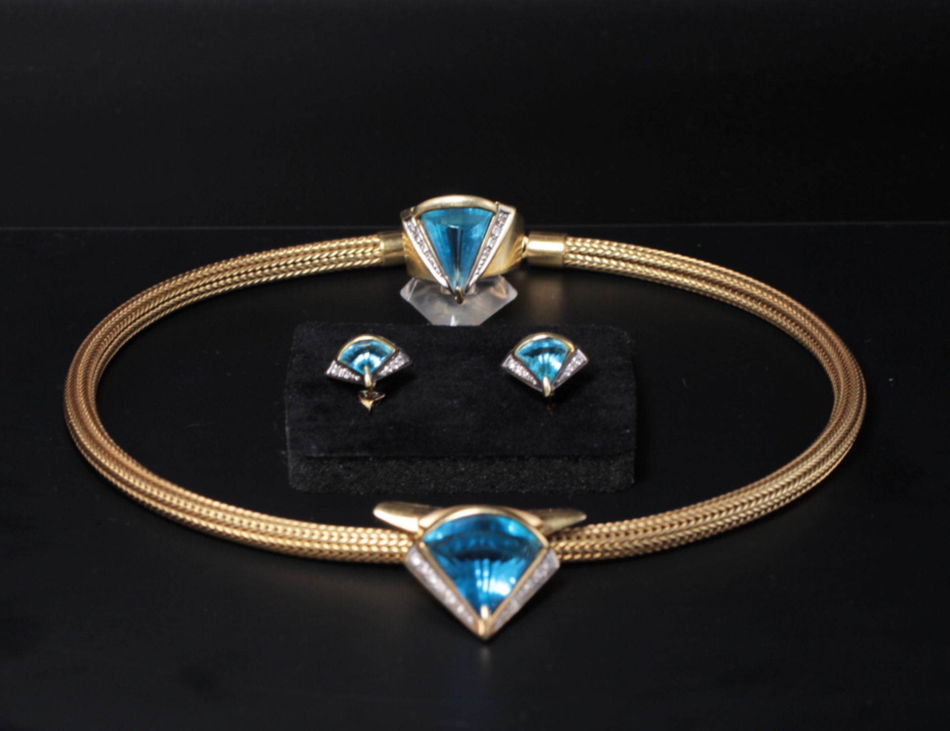 585 Gold SCHMUCK SET: Kette, Anhänger, Ohrringe, Ring mit Blautopas + Diamanten