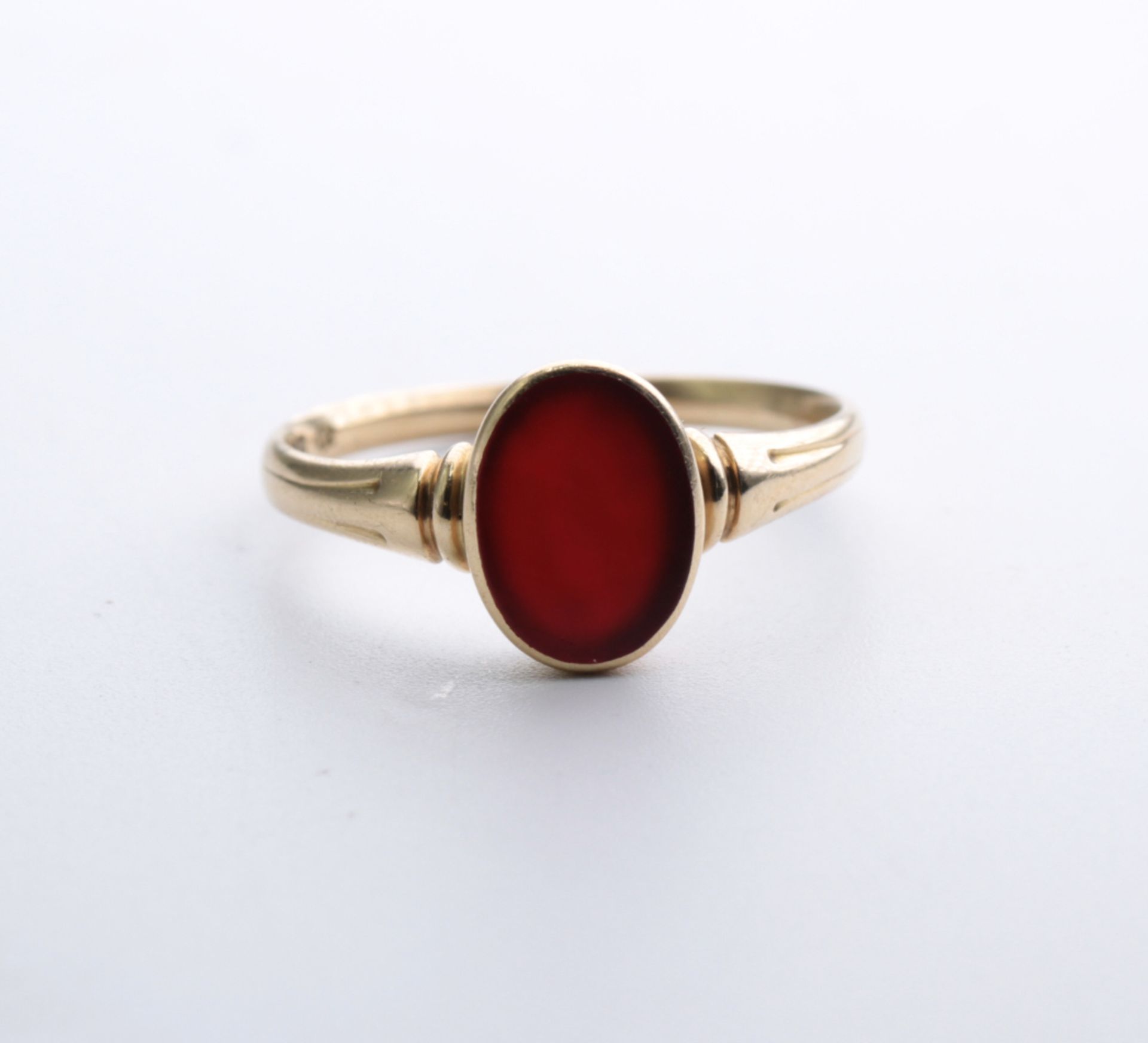 Timeless Lady's Ring with Carnelian 14K Yellow Gold