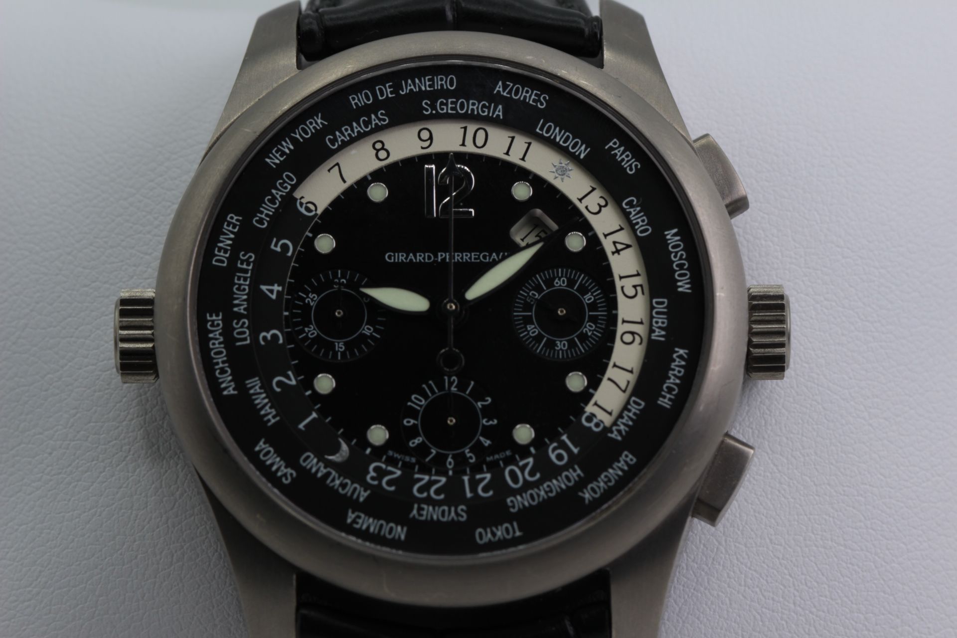 Girard Perregaux WWTC No. 229 Chronograph Titan Herren Armbanduhr - Bild 2 aus 8