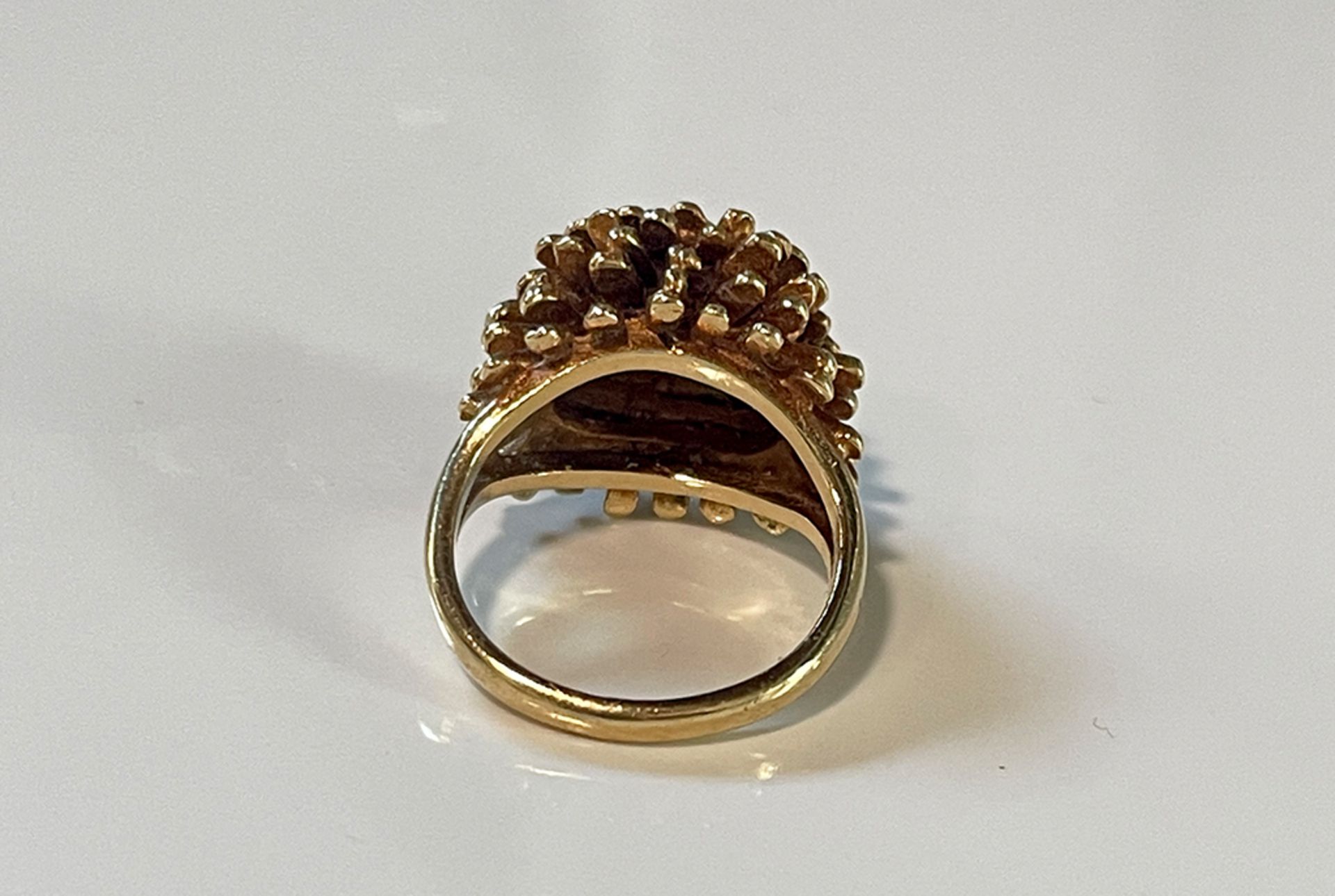 14K Gold ring in form of a flower - Image 5 of 5