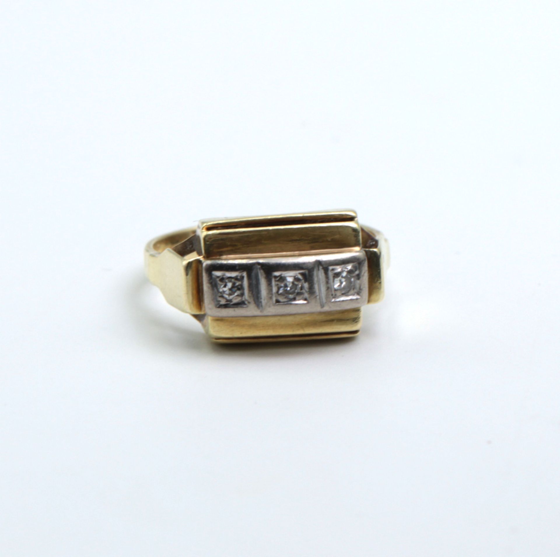 Klassischer Ring mit 3x Diamanten 585 Gelbgold - Bild 2 aus 3