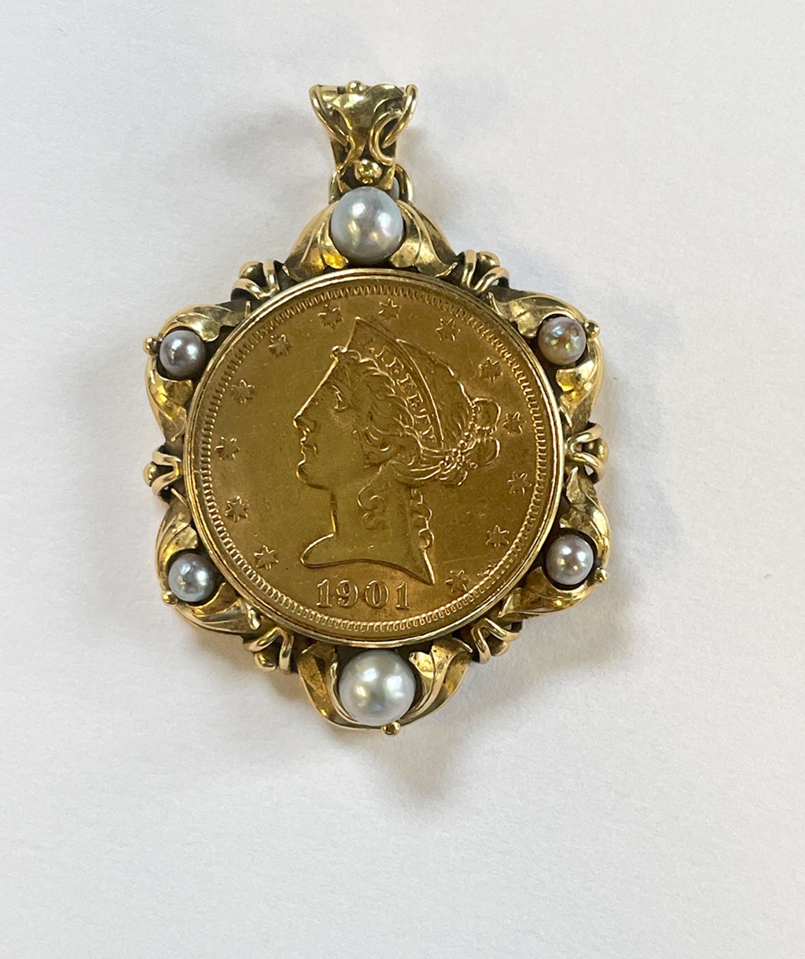 18K Gold Pendant with Gold Coin $ 5 Liberty Head 1901 - Image 5 of 5