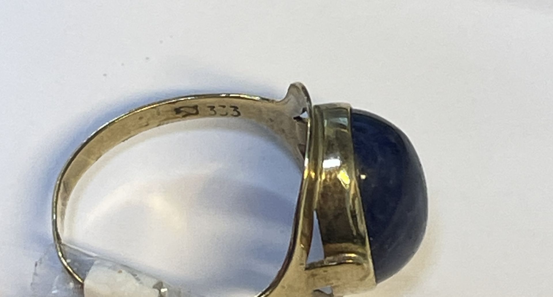 Vintage Ring with Lapis Lazuli 8K Yellow Gold - Image 2 of 2