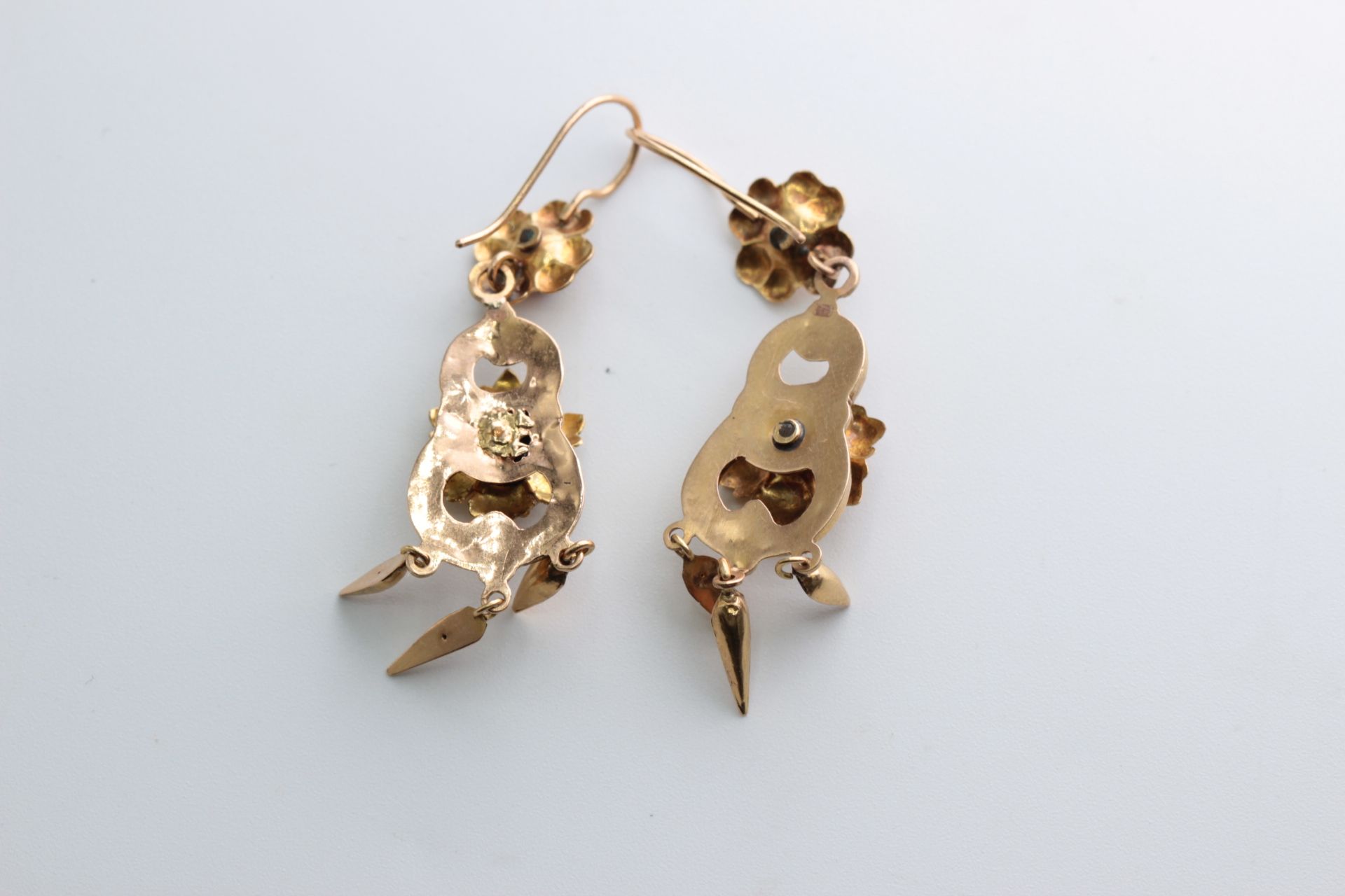 Antike Ohrringe mit Rubin und Pampeln. 585 Gelbgold - Bild 3 aus 4
