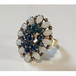 Vintage 18K Gold ring with 12 Opals and 13 Sapphires