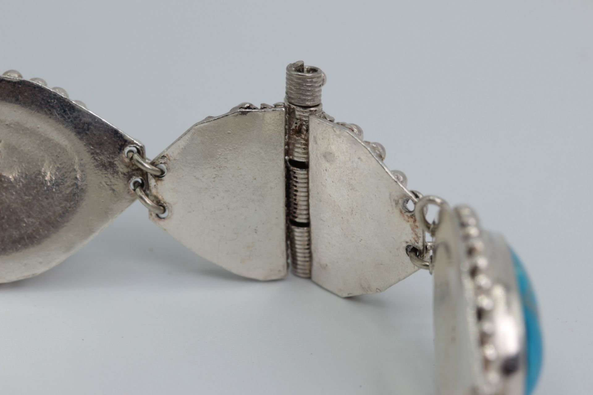 Silver bracelet, oriental, with turquoise. - Image 2 of 4