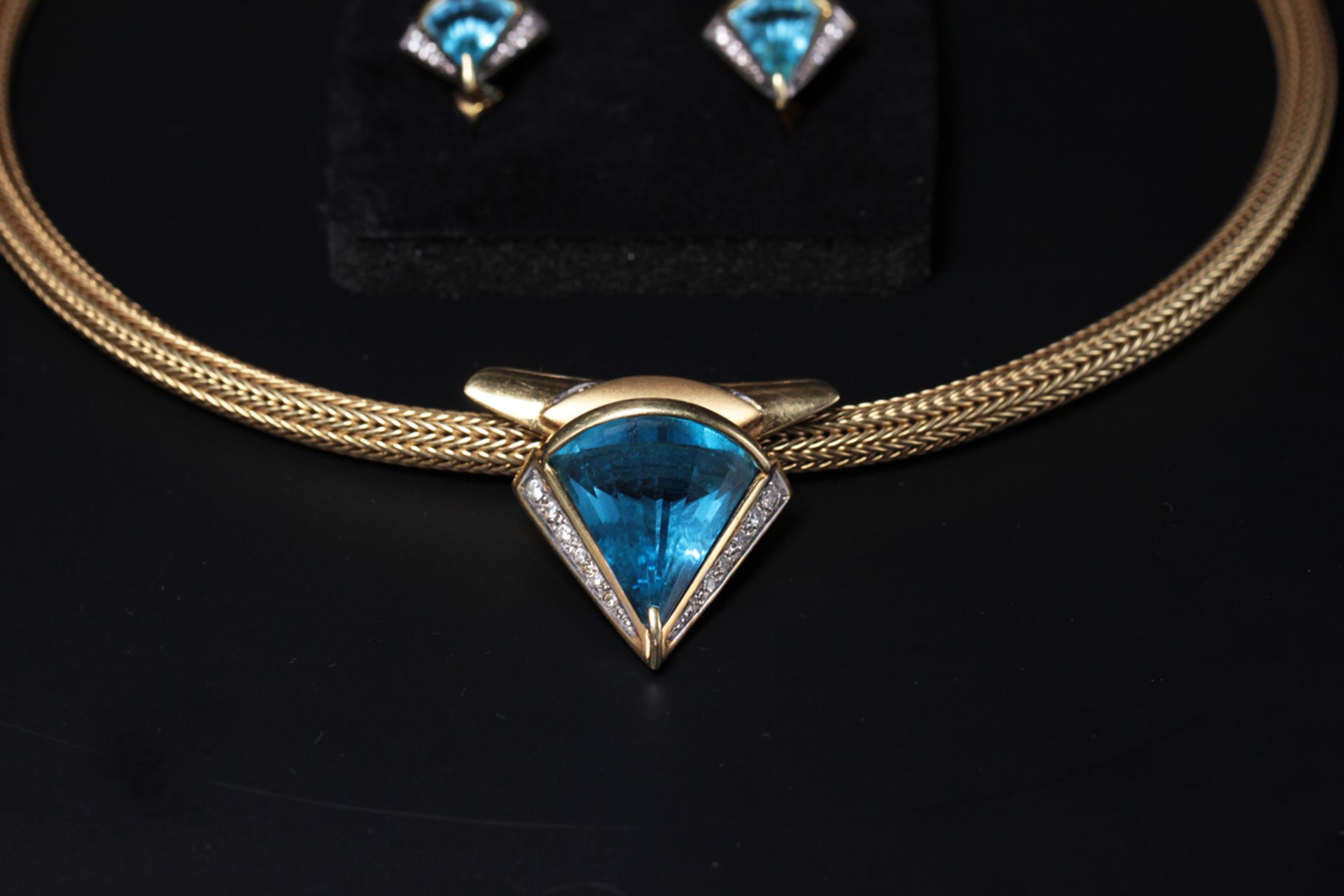 14K Yellow Gold SET: Necklace, Pendant, Earrings, Ring with Blue Topas + Diamonds - Image 2 of 5