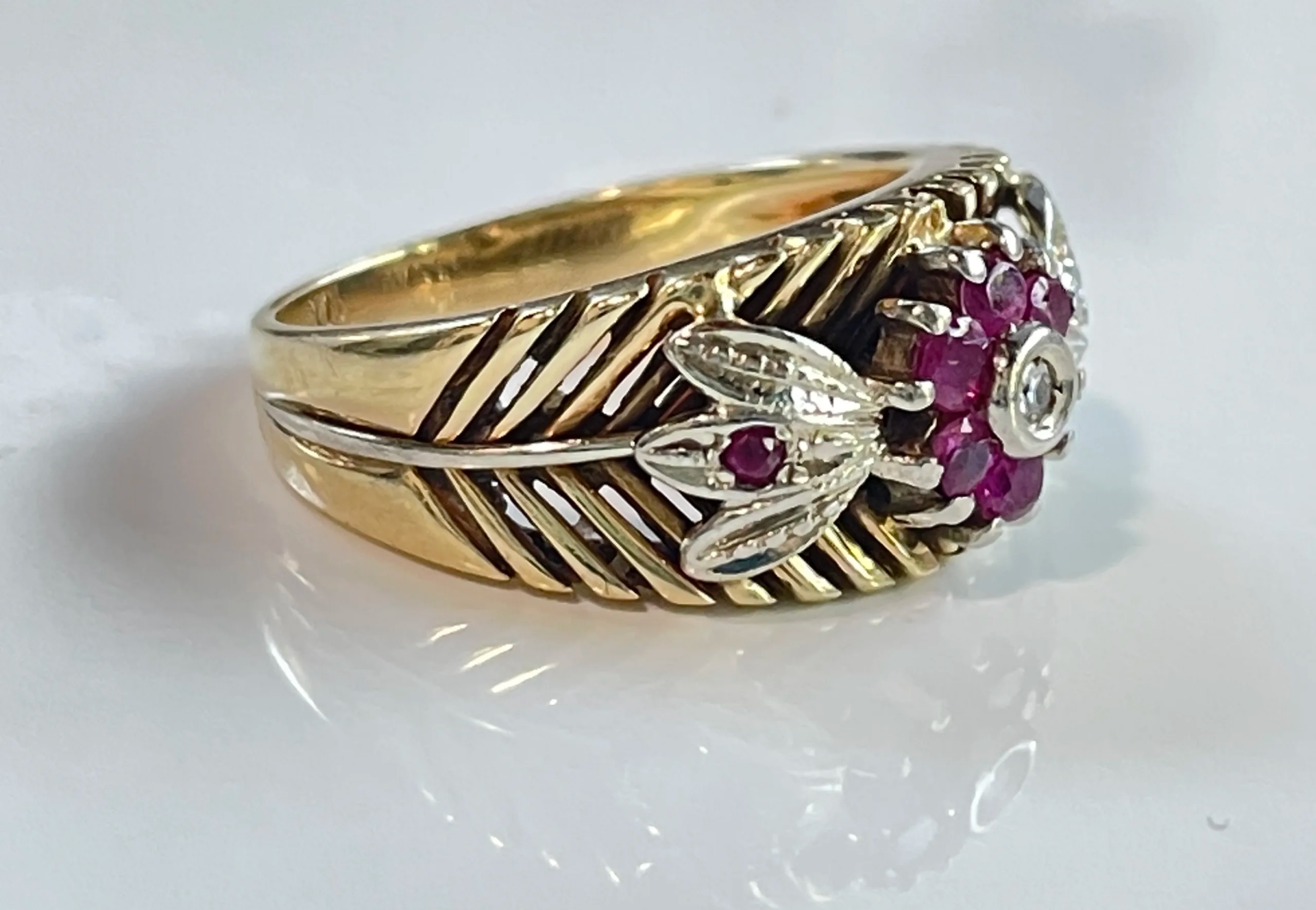 Vintage Rubin Ring mit diamanten. 585 / 750 Gold - Bild 3 aus 4
