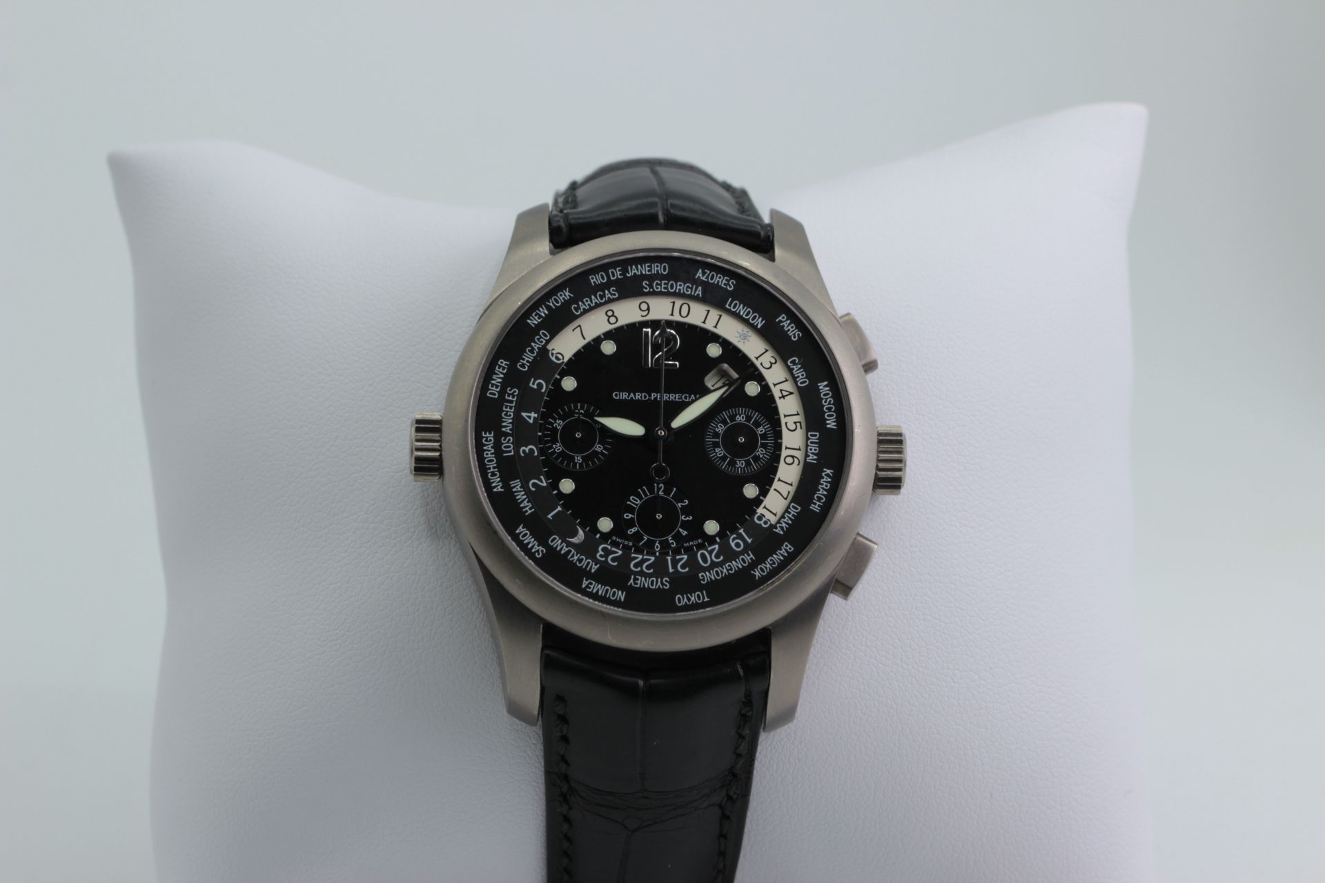 Girard Perrgeaux Wrist Watch WWTC Chronograph Titan For Men