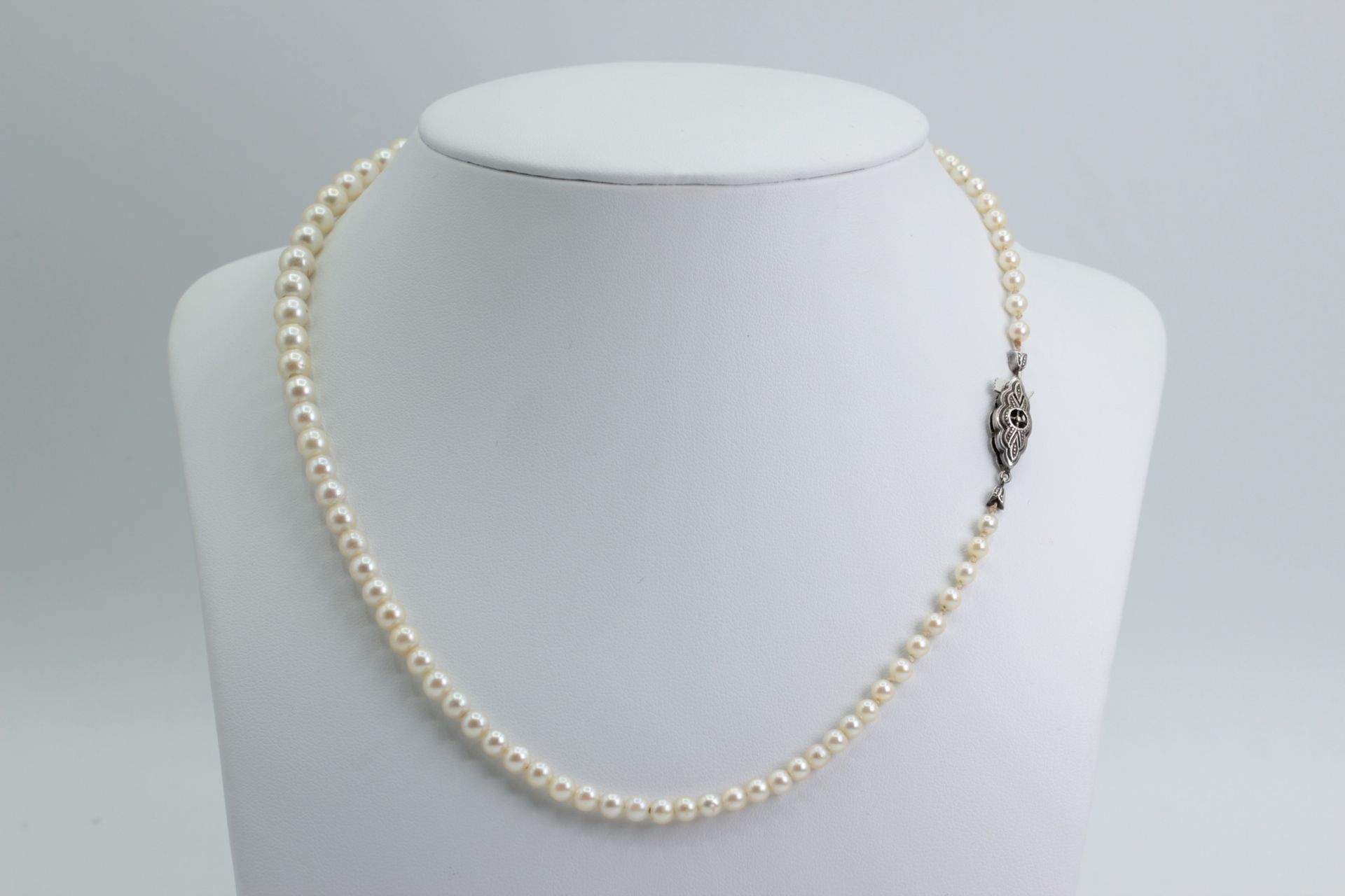 Knotted Pearl Necklace with Silver Clasp 46cm