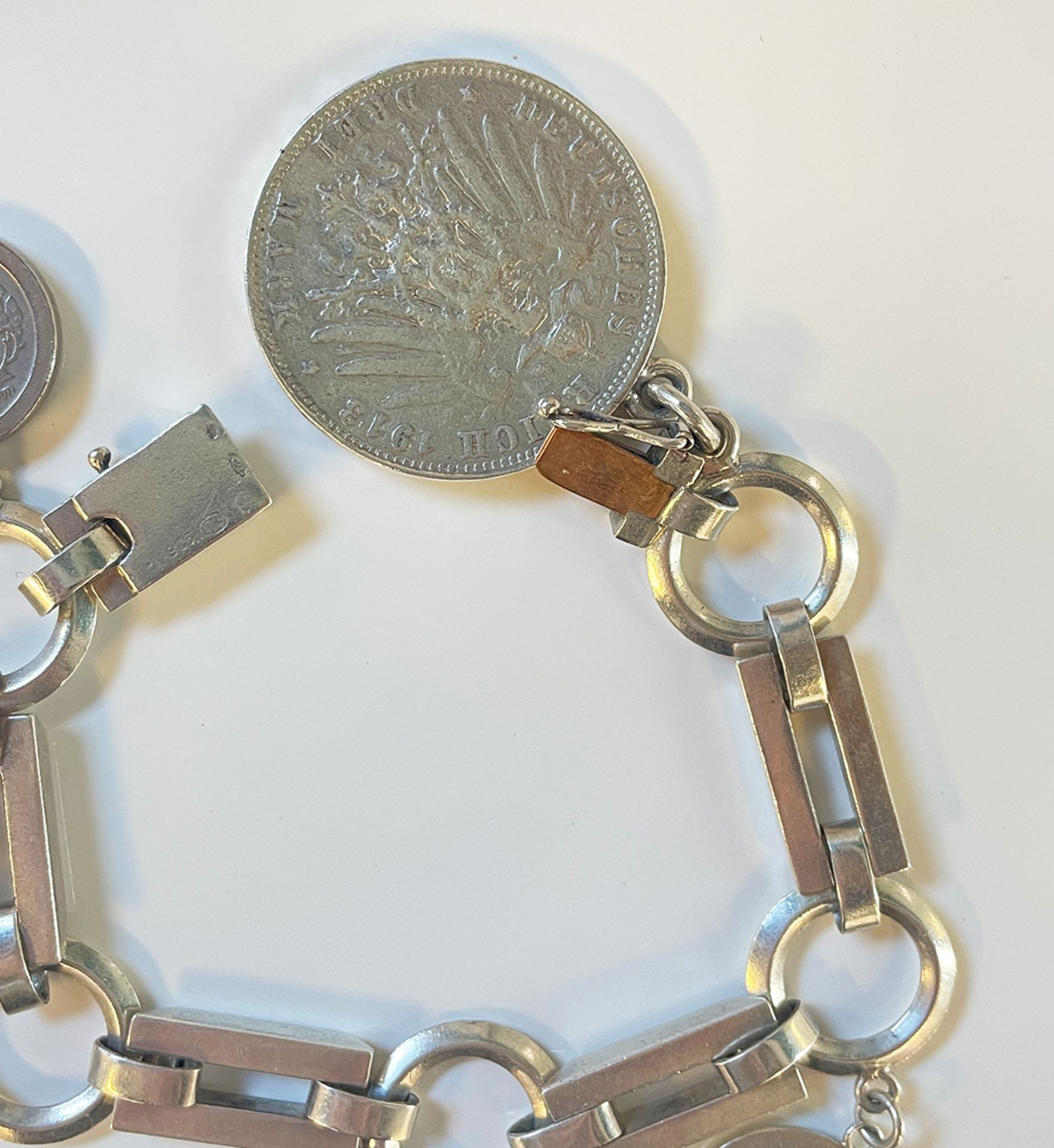 Silver Coin Bracelet with 5 antique coins. - Image 4 of 6