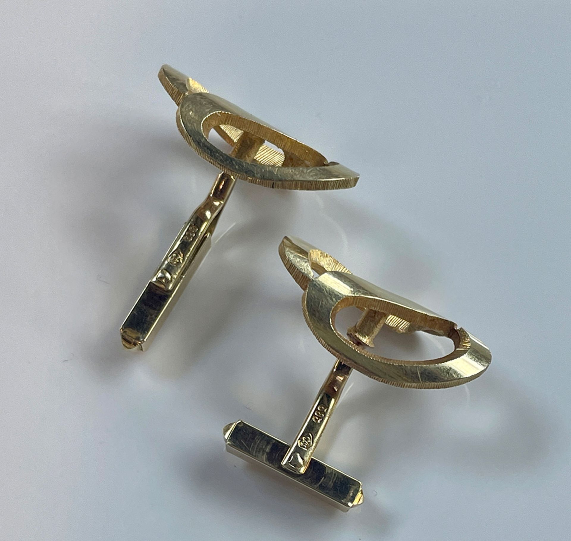 Design 14K Gold Cufflinks - Image 6 of 6