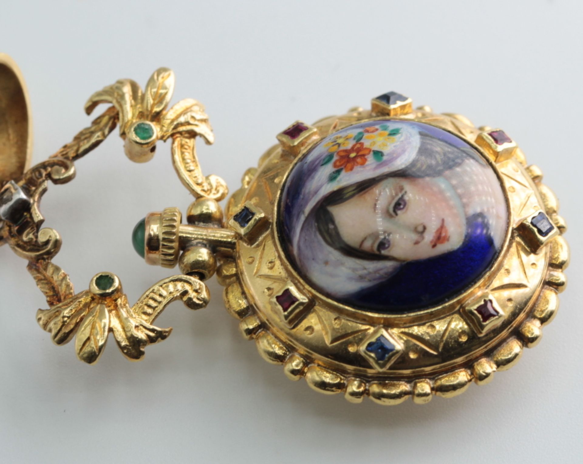 Antique watch , Victorian era 18k gold with miniature - Image 3 of 5