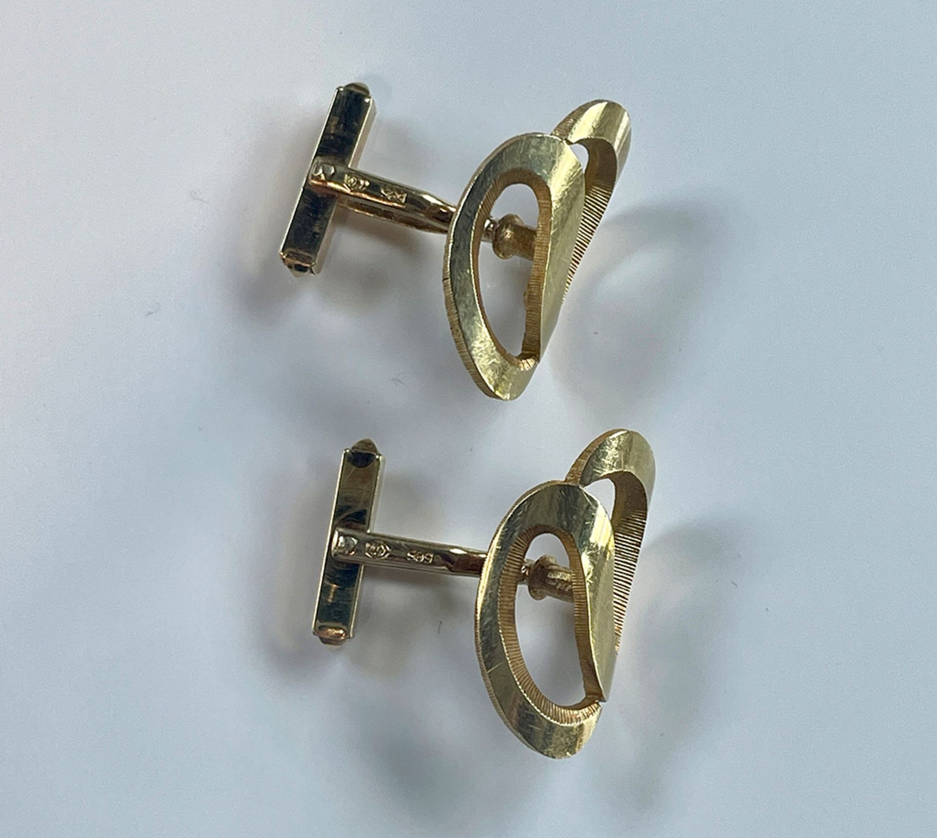 Design 14K Gold Cufflinks - Image 5 of 6