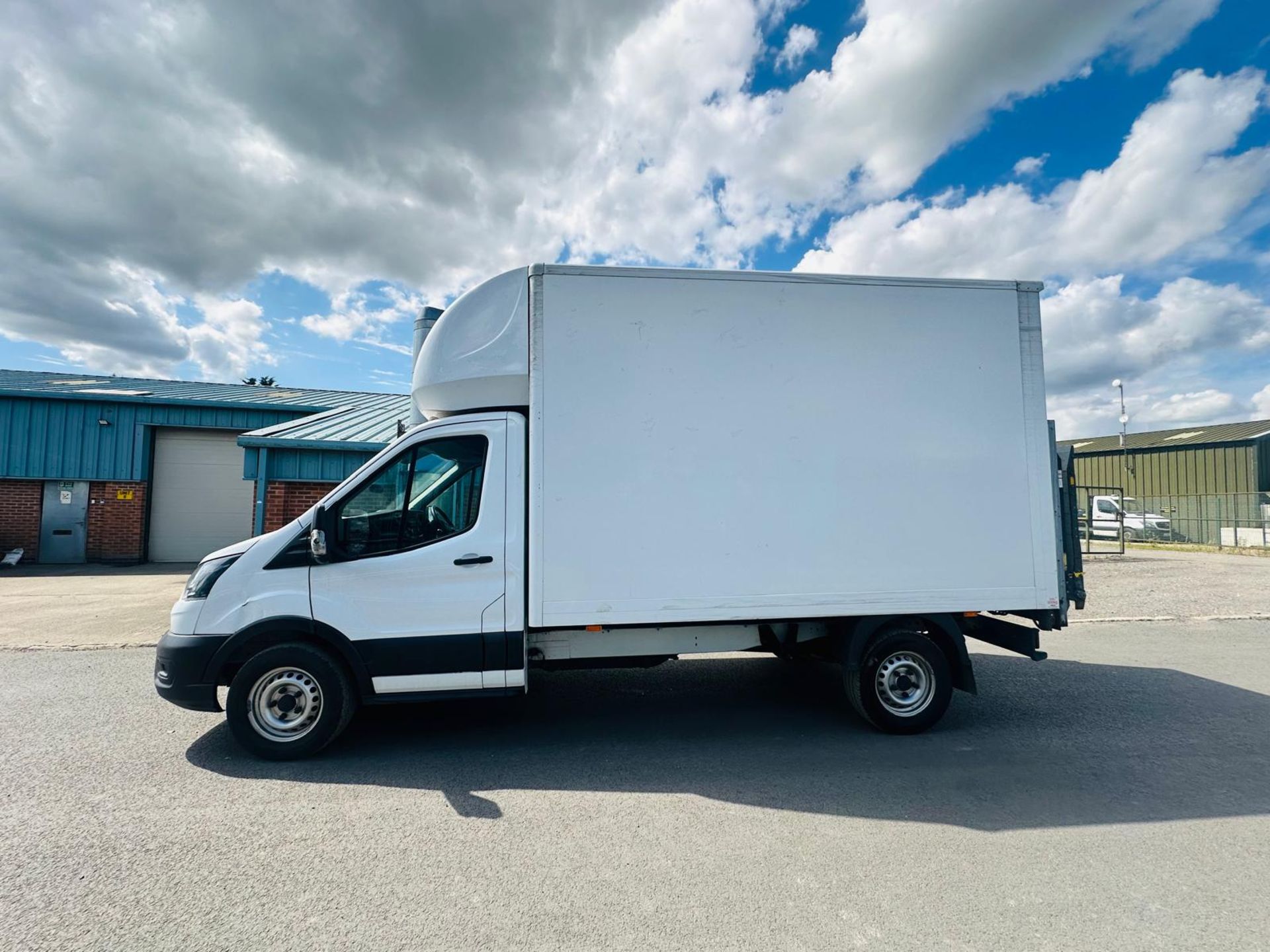 ( ON SALE ) FORD TRANSIT LUTON ' TAILIFT ' 2.0 350 ECOBLUE RWD L3 2020/20-REG EURO 6 - Image 12 of 23