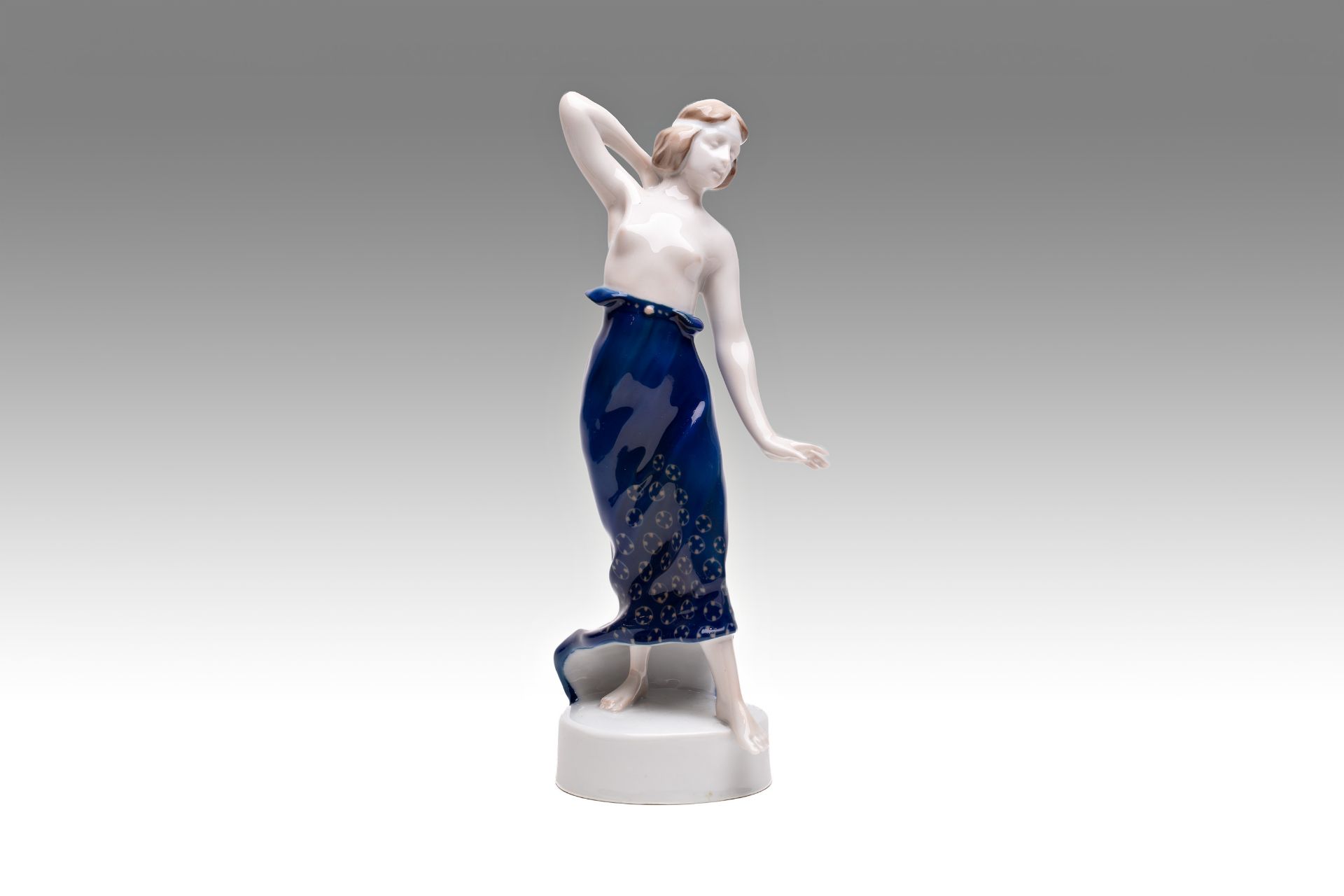 IONIAN DANCER "IONISCHE TANZERIN" | Rosenthal, designed by Berthold Boehs (Germany)
