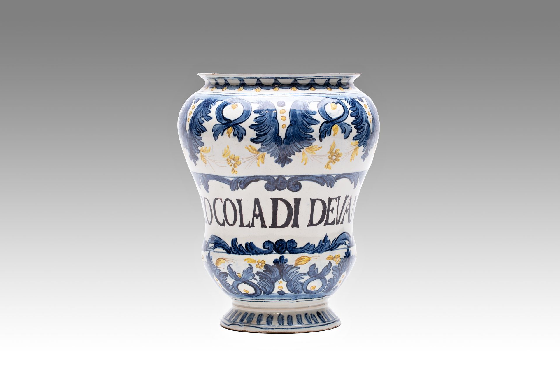 ALBARELLO | Delft, Holland (Dutch / Netherlands  - 19th century)