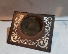 A 19th century rosewood and mother-of-pearl pocket watch stand, inlaid with scrolling foliage, 8.5cm