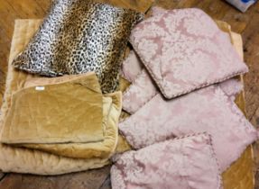 Soft Furnishings - five damask cushions;  another, animal print;  an American Quilt beige double bed