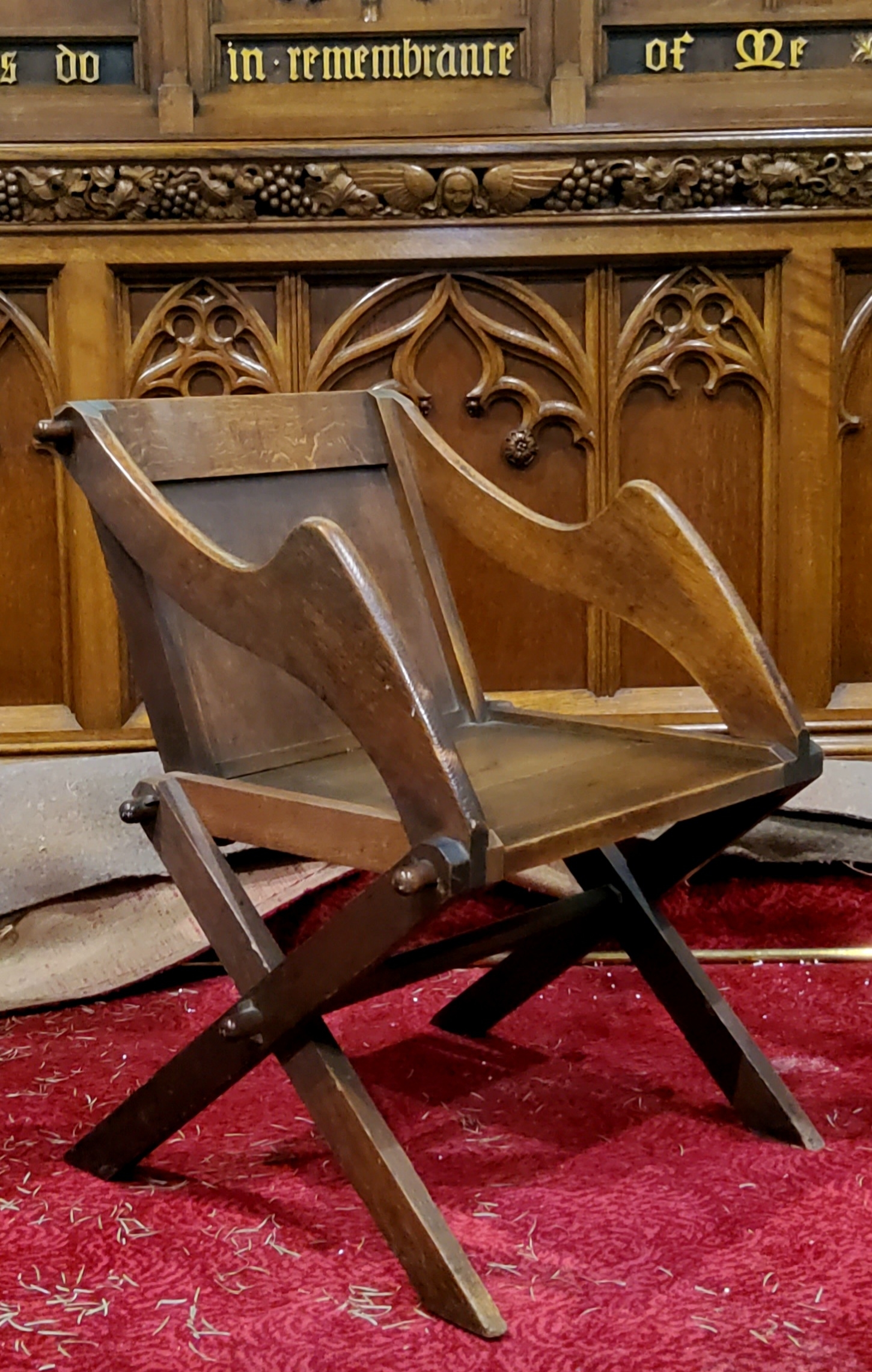 An unusual oak 'Bishop's Chair', used in Dore Church since the early 20th century Important