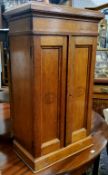 Advertisement  - an early 20th century tobacconist's Cuban cigar cabinet for Flor De Tabacos, De