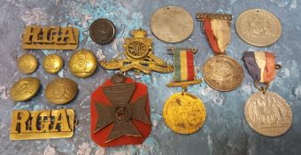 Militaria including The King's Royal Rifle Corps 'black metal' cap badge; Royal Artillery cap