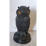 A Victorian novelty box, carved as an owl, glass eyes, 12cm high, c.1860