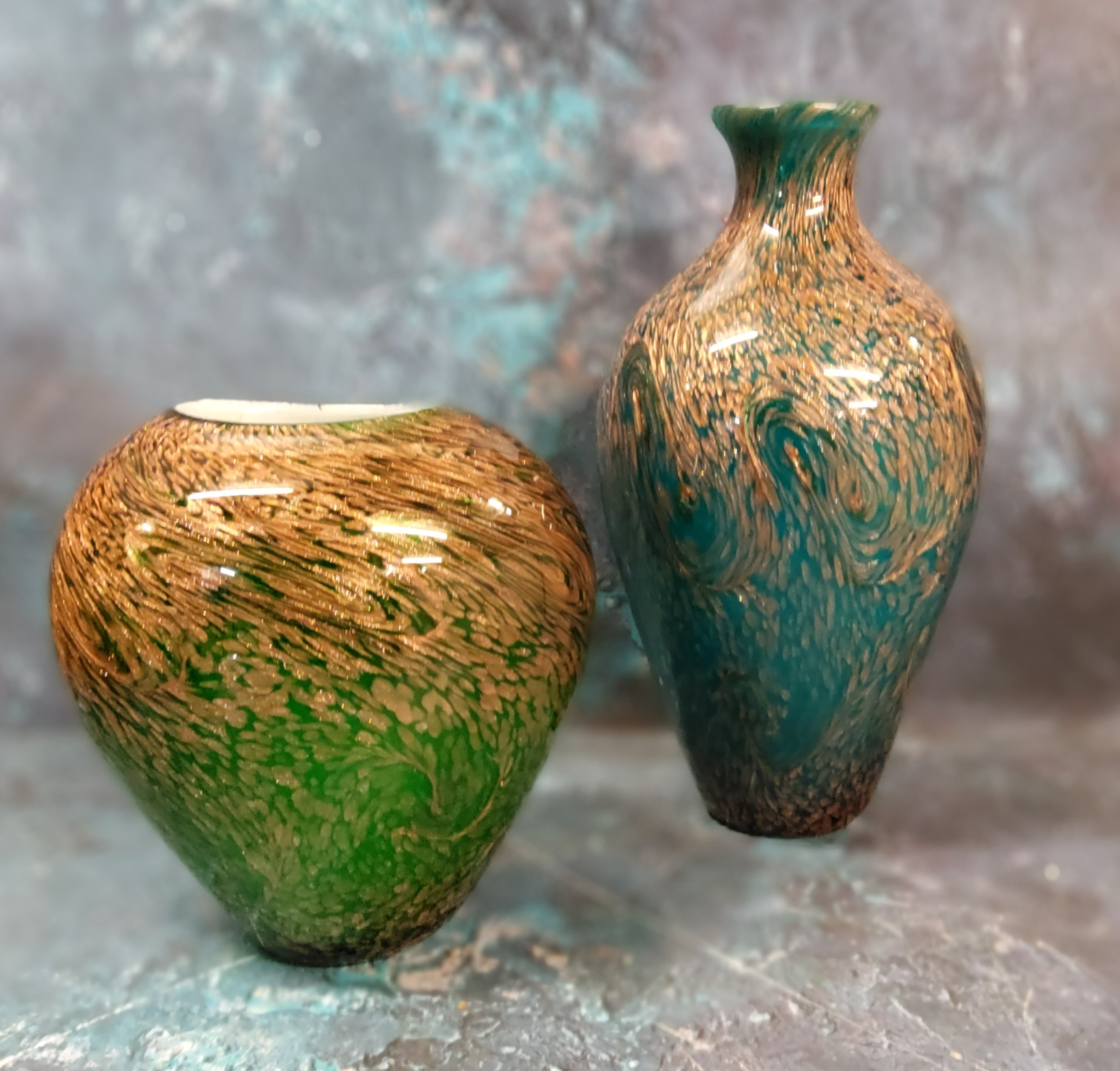 A mid 20th century Northern European glass ovoid vase, swirled with copper metallic lustre, 29cm