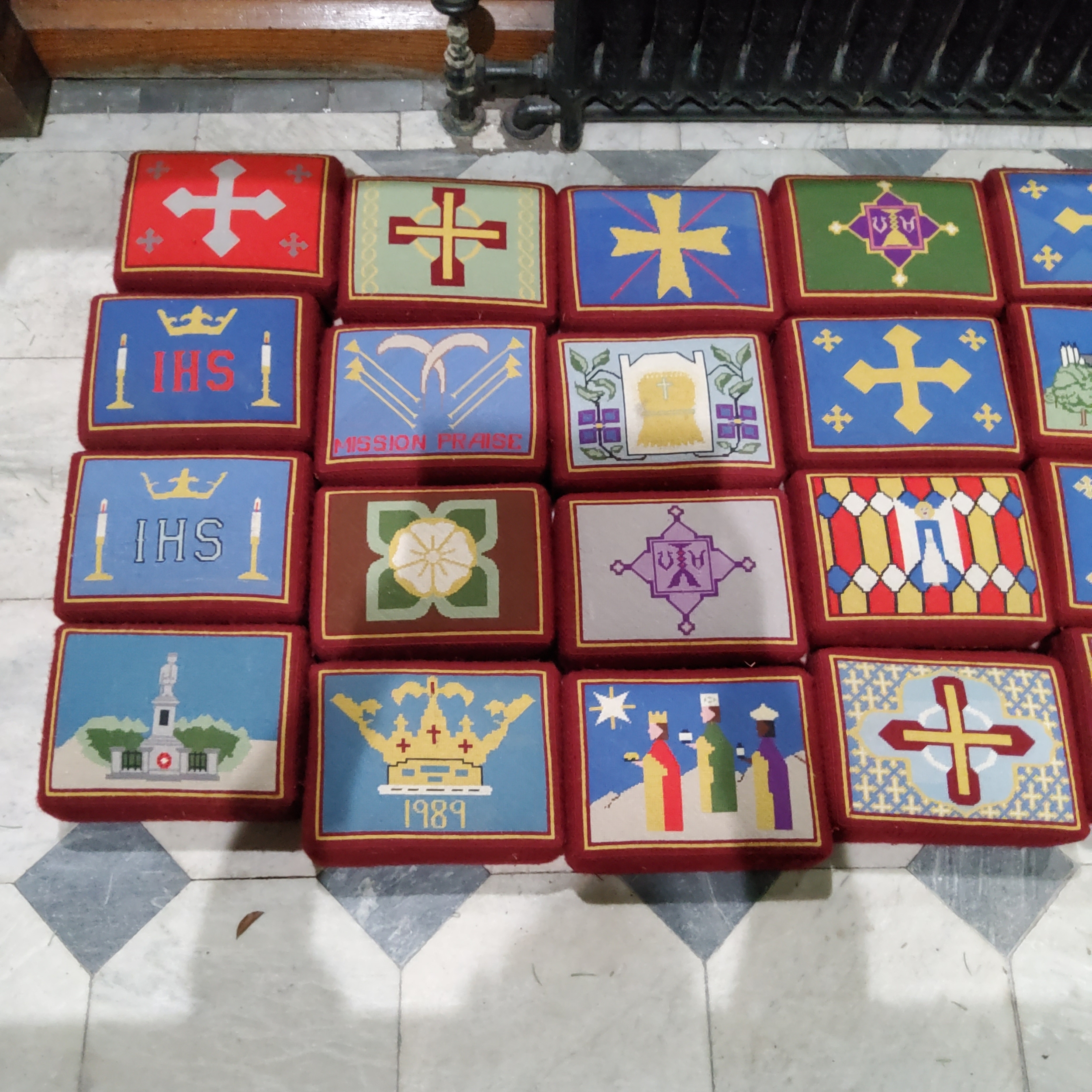 A harlequin set of fourty ecclesiastical hassocks / worshipping prayer stools, each with unique - Image 3 of 5
