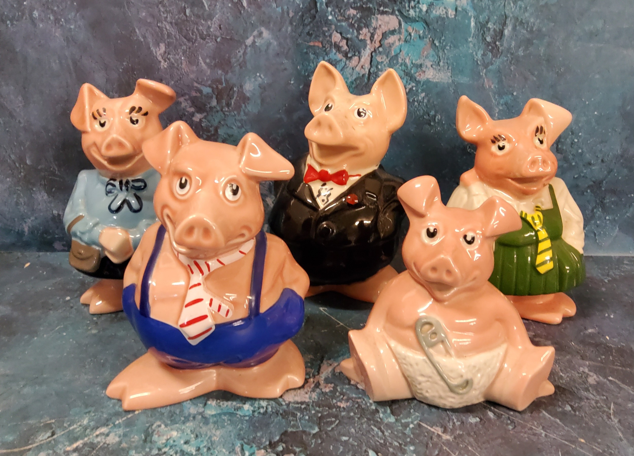 A set of five Wade Natwest pigs, Woody; Annabel; Maxwell; Lady Hilary and Sir Nathaniel