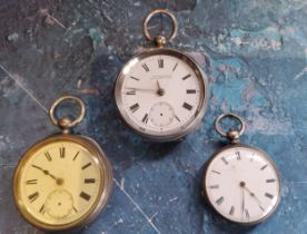 A silver open faced pocket watch, Roman numerals, subsidiary seconds dial, Birmingham 1911;