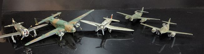 A Quantity of Kit Buily U.S.A and German Model Aircraft. Messerschmitt Me 262, Lockhead 212,
