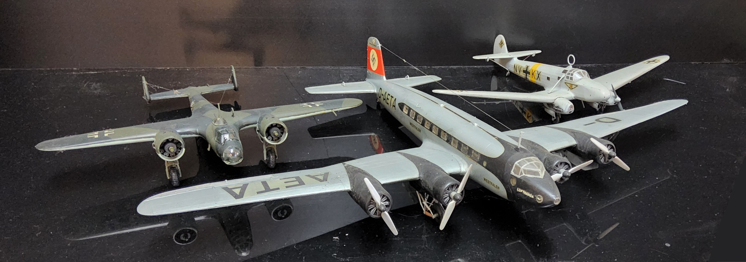 Eight Kit Built Luftwaffe Aircraft Models, Focke-Wulf FW B 200, Focke-Wulf Fw-58C, Junkers Ju 88A-4, - Image 3 of 3