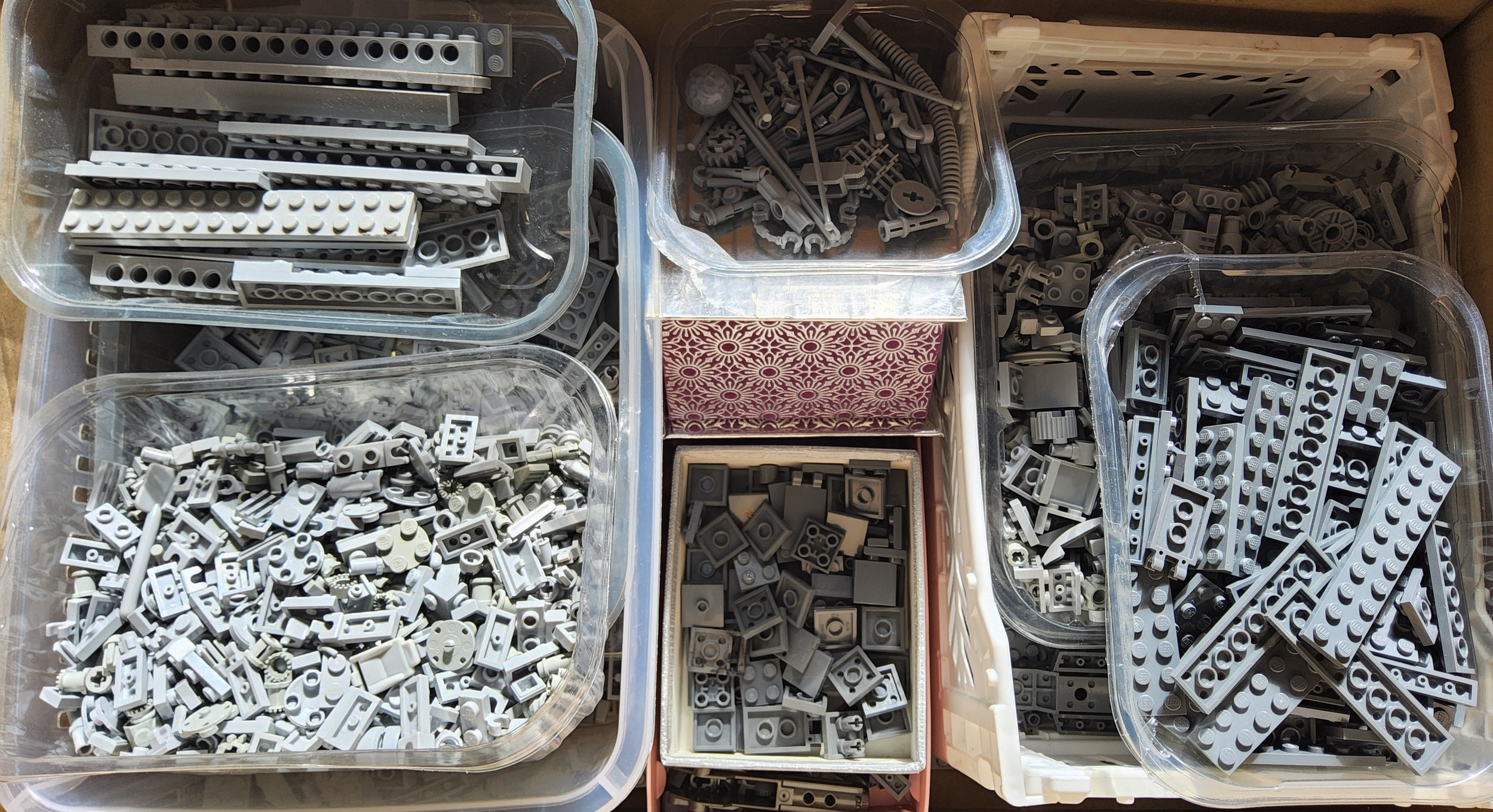 Lego - a Quanity grey coloured bricks, pieces, accessories, etc. Split into individual tubs.