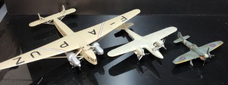 A Quantity of Kit Built European Model Aircraft, Farman France, De-Havilland Mosquito, Hawker