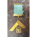 An 18ct gold Masonic jewel for Wentworth Lodge, approx 20g