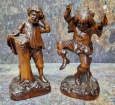 A pair of 19th century carved figures, of young boys, 21cm high, c.1880