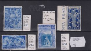 Stamps- Italy selection of unmounted mint stamps with a total cat value of over £400. Includes