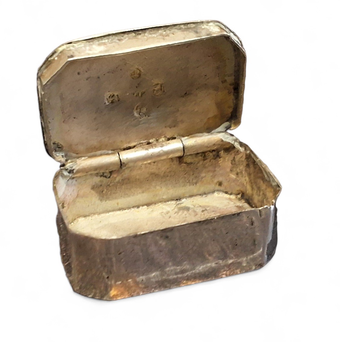 A George III silver pill box, the hinged cover decorated with wriggle work, W, Birmingham, rubbed - Image 2 of 2