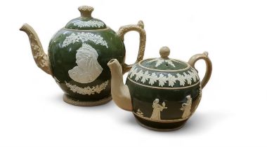 A Copeland late Spode Queen Victoria Diamond Jubilee 1897 teapot and cover, crown finial, applied in