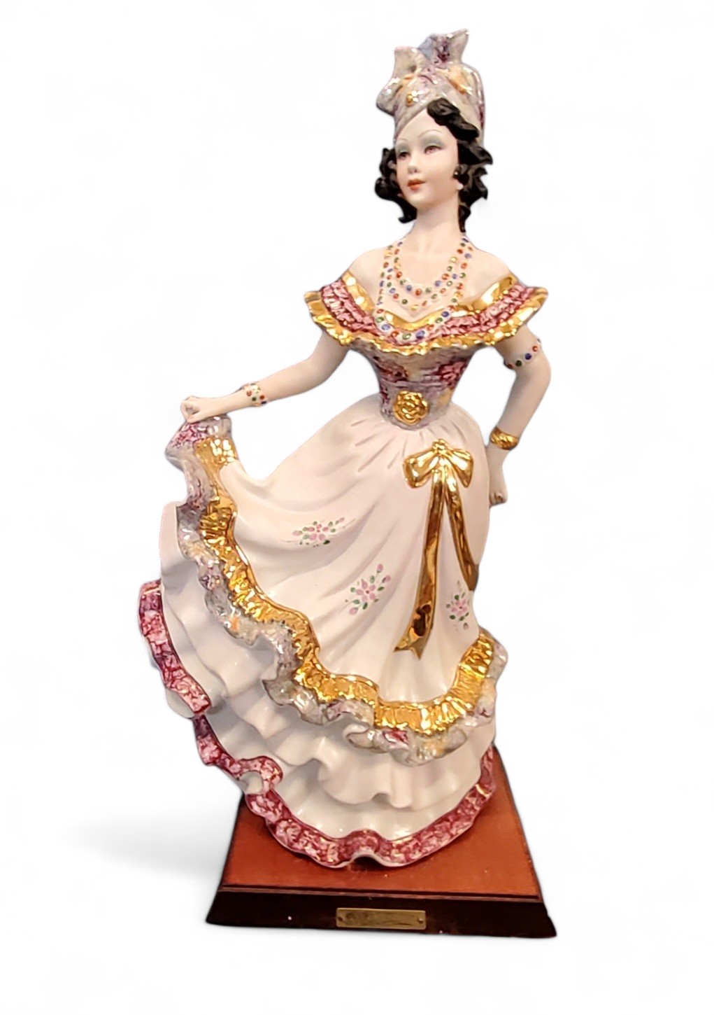 A Capo-di-Monte figure, modelled  by Vittorio Sabadin, Gypsy Dancer, 49cm high, wooden plinth