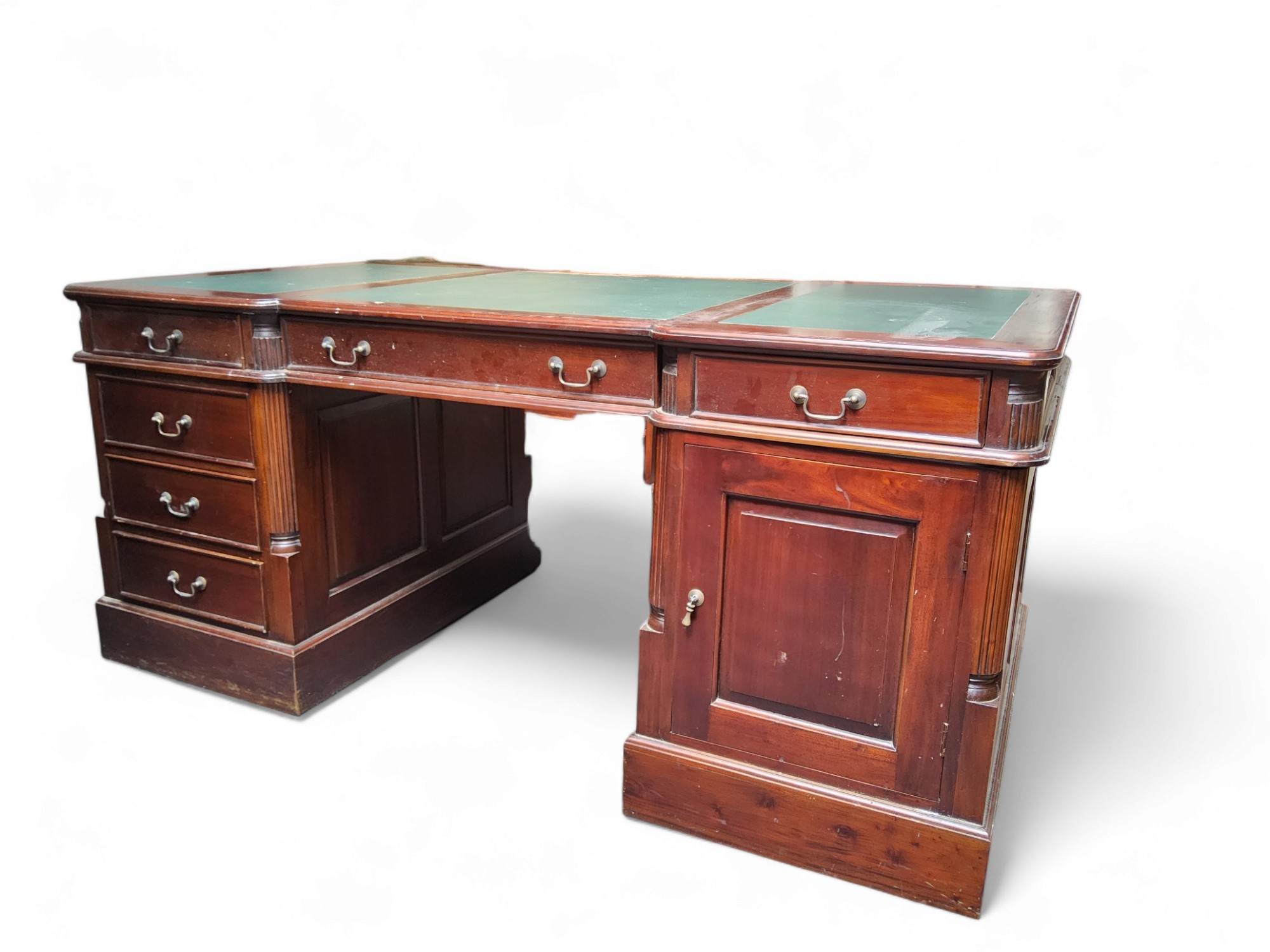 An early 20th century mahogany twin pedestal partners desk, three panel leather writing surface with - Image 2 of 2