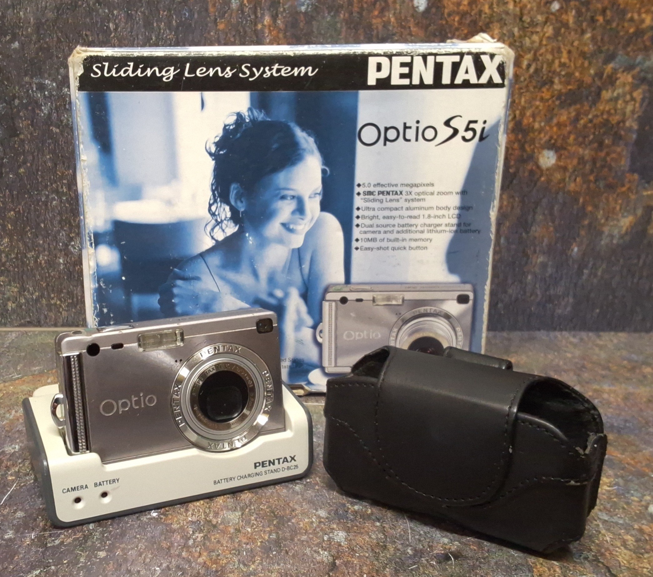 A Sony Walkman WM-GX612, Remote Control, Radio Cassette-Corder; Walkman MZ-NH90C Portable Minidisc - Image 2 of 2