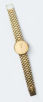 A 9ct gold Longines gentleman's wristwatch, 5 jewel quartz movment, stamped Longines, cream dial,